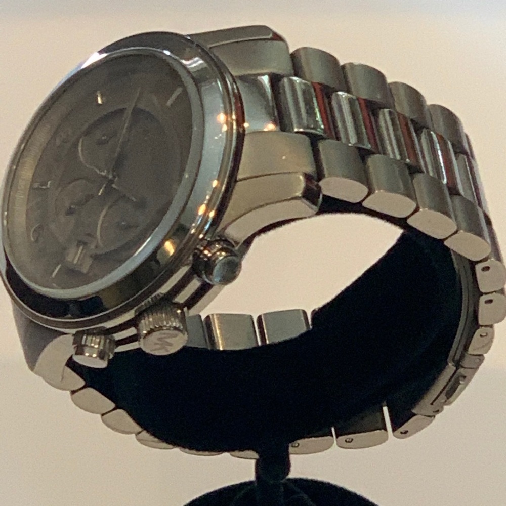 Michael Kors Gunmetal Titanium Runway Watch - Picture 3 of 5